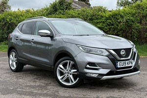 Nissan Qashqai (14-21) 1.3 DiG-T N-Motion 5d For Sale - Leigh Cars Ltd, Southend On Sea
