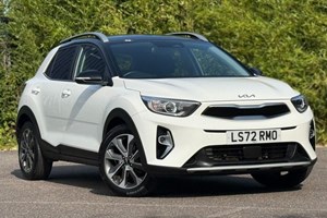 Kia Stonic SUV (17 on) 1.0T GDi Connect 5dr For Sale - Leigh Cars Ltd, Southend On Sea