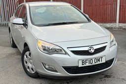 Vauxhall Astra Hatchback (09-15) 1.7 CDTi 16V Exclusiv 5d For Sale - MIDLAND CARS HUB LTD, Oldbury