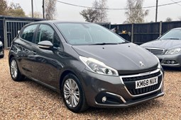 Peugeot 208 Hatchback (12-19) Signature 1.2 PureTech 82 S&S 5d For Sale - Cass Autos, Farnham