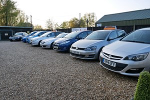 Volvo S60 (10-19) D3 (150bhp) SE Nav 4d For Sale - Cass Autos, Farnham