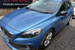 Volvo V40 Cross Country (13-19) D2 (120bhp) Cross Country Lux 5d For Sale - Manor Cars, Willenhall