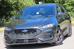 Ford Focus Hatchback (18 on) 1.0 EcoBoost Hybrid mHEV ST-Line 5dr For Sale - AutoTrade Southwest, Gloucester
