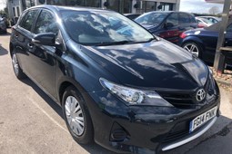 Toyota Auris (12-19) 1.4 D-4D Active 5d For Sale - Cars of Chichester, Chichester