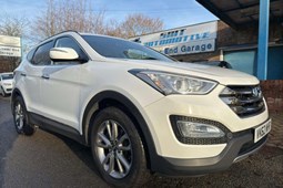 Hyundai Santa Fe (12-18) 2.2 CRDi Premium (5 Seats) 5d For Sale - S.M.T Automotive Ltd, Tring