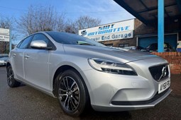 Volvo V40 Hatchback (12-19) T2 (122bhp) Momentum Nav Plus 5d Geartronic For Sale - S.M.T Automotive Ltd, Tring