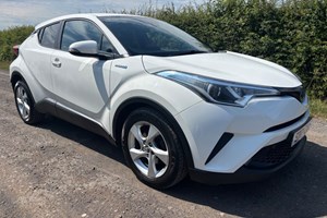 Toyota C-HR SUV (17-23) Icon (Leather Pack) 1.8 Hybrid FWD auto 5d For Sale - Magenta Cars LTD, Ashington