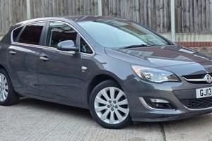 Vauxhall Astra Hatchback (09-15) 1.6i 16V Elite (06/12-) 5d Auto For Sale - Red Lion Motors, Chelmsford