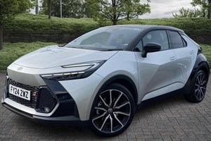 Toyota C-HR SUV (24 on) 2.0 PHEV GR Sport 5dr CVT For Sale - Listers Toyota Grantham, Grantham