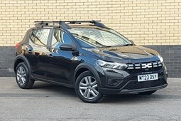 Dacia Sandero Stepway (21 on) 1.0 TCe Essential 5dr For Sale - Arnold Clark Huddersfield Fiat / Abarth / Jeep / Alfa Romeo, Huddersfield