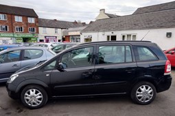 Vauxhall Zafira (05-14) 1.6i (115bhp) Exclusiv 5d For Sale - Bells Garage, Kidderminster