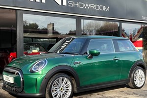 MINI Electric Hatch Hatchback (20 on) 135kW Cooper S 3 33kWh 3dr Auto For Sale - Portsmouth Car Company, Chichester