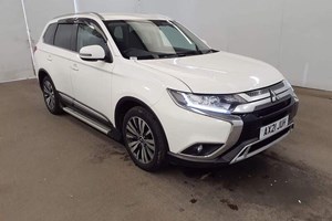 Mitsubishi Outlander (12-21) Design CVT 4WD 2.0 auto 5d For Sale - McCarthy Cars Ltd, Croydon