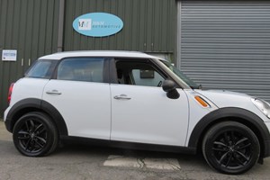 MINI Countryman (10-17) 1.6 D 5d For Sale - M&M Automotive, Lymington