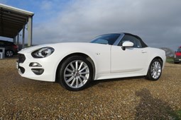 Fiat 124 Spider (16-19) Lusso Plus 1.4 MultiAir Turbo 140hp 2d For Sale - M&M Automotive, Lymington