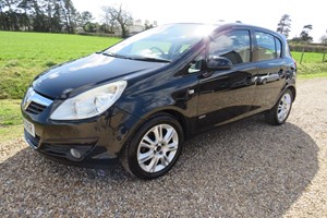 Vauxhall Corsa Hatchback (06-14) 1.4i 16V Design 5d Auto For Sale - M&M Automotive, Lymington
