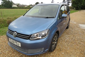 Volkswagen Touran (10-15) 1.6 TDI (105bhp) SE 5d For Sale - M&M Automotive, Lymington