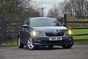 Skoda Octavia Estate (13-20) SE 1.5 TSI 150PS ACT DSG auto 5d For Sale - Hollins Hill Cars, Baildon