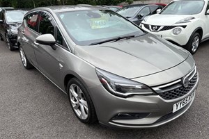 Vauxhall Astra Hatchback (15-21) 1.6 CDTi 16V SRi 5d For Sale - Cantilever Car Centre, Warrington