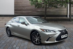 Lexus ES Saloon (19 on) 300h 2.5 4dr CVT Premium Edition For Sale - Lexus Cheltenham, Cheltenham
