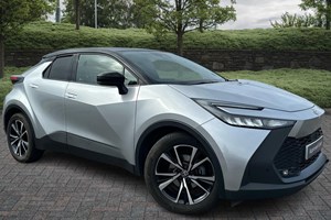 Toyota C-HR SUV (24 on) 1.8 Hybrid Design 5dr CVT [Bi-tone] For Sale - Listers Toyota Coventry, Coventry