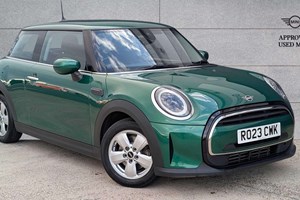 MINI Hatchback (14-24) 1.5 Cooper Classic 3dr Auto For Sale - Stratstone MINI Hull, Hull