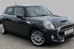 MINI Hatchback (14-24) Cooper S Exclusive Steptronic Sport with double clutch auto 5d For Sale - Evans Halshaw Ford Chorley, Chorley