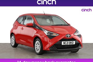 Toyota Aygo (14-22) X-Play (with Toyota Safety Sense) 1.0 VVT-i (05/2018 on) 5d For Sale - cinch, Online Retailer