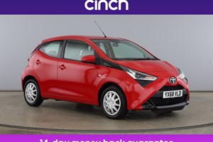 Toyota Aygo (14-22) X-Play 1.0 VVT-i (05/2018 on) 5d For Sale - cinch, Online Retailer