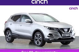 Nissan Qashqai (14-21) N-Connecta (Glass Roof Pack) 1.5 dCi 110 (07/17 on) 5d For Sale - cinch, Online Retailer