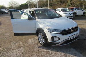 Volkswagen T-Roc SUV (17 on) 1.5 TSI EVO Life 5dr DSG For Sale - Crossroads Motors Chillham, Canterbury