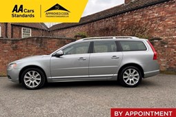 Volvo V70 (07-16) D5 (205bhp) SE Lux (Sat Nav) 5d Geartronic For Sale - Hutton Bros, York