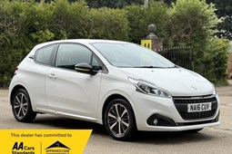 Peugeot 208 Hatchback (12-19) 1.2 PureTech XS-Lime 3d For Sale - Prestigio Cars Ltd, Bedford