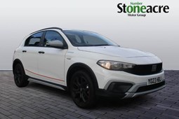 Fiat Tipo Cross (21-24) 1.5 Hybrid 48V Cross Garmin 5dr DDCT For Sale - Stoneacre Rotherham - Stoneacre Select, Rotherham