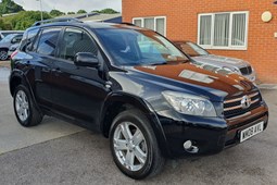 Toyota RAV4 (06-12) 2.2 D-4D SR180 5d For Sale - JRS Cars Ltd, HONITON