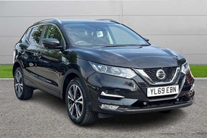 Nissan Qashqai (14-21) N-Connecta 1.3 DIG-T 140 5d For Sale - Brayley Nissan Rochdale, Rochdale