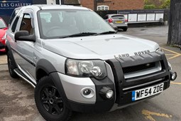 Land Rover Freelander Softback (03-06) 1.8 XEi 3d For Sale - The Drivers Gallery Ltd, Wellesbourne