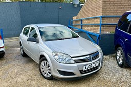 Vauxhall Astra Hatchback (04-10) 1.6i 16V Club (115ps) 5d For Sale - The Drivers Gallery Ltd, Wellesbourne