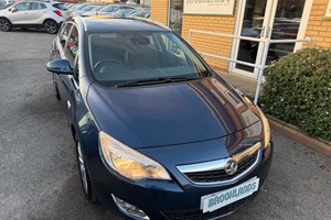 Vauxhall Astra Sports Tourer (10-15) 2.0 CDTi 16V SE 5d Auto For Sale - Brooklands, Ipswich