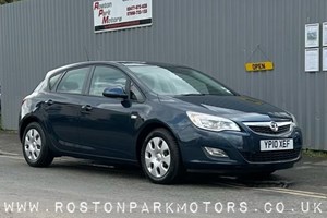 Vauxhall Astra Hatchback (09-15) 1.6i 16V Exclusiv 5d Auto For Sale - Roston Park Motors, Nuneaton