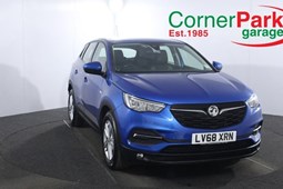 Vauxhall Grandland X SUV (18-21) SE 1.2 (130PS) Turbo Start/Stop auto (10/2018 on) 5d For Sale - Corner Park Garage (Swansea), Swansea