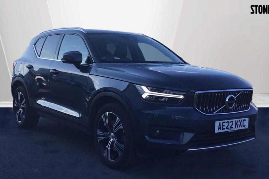 Volvo XC40 SUV (17 on) Inscription Pro Recharge T5 Plug-in hybrid FWD auto 5d For Sale - Stoneacre Lincoln Volvo, Lincoln