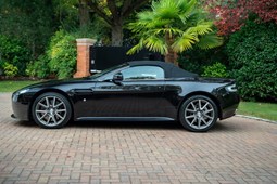 Aston Martin Vantage (05-18) S Roadster (2011) 2d Sportshift For Sale - Pinnacle Motors, Ealing