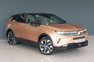 Vauxhall Grandland SUV (21-24) 1.2 Hybrid [136] Ultimate 5dr e-DCT6 For Sale - Arnold Clark Wakefield Motorstore / Vanstore, Wakefield