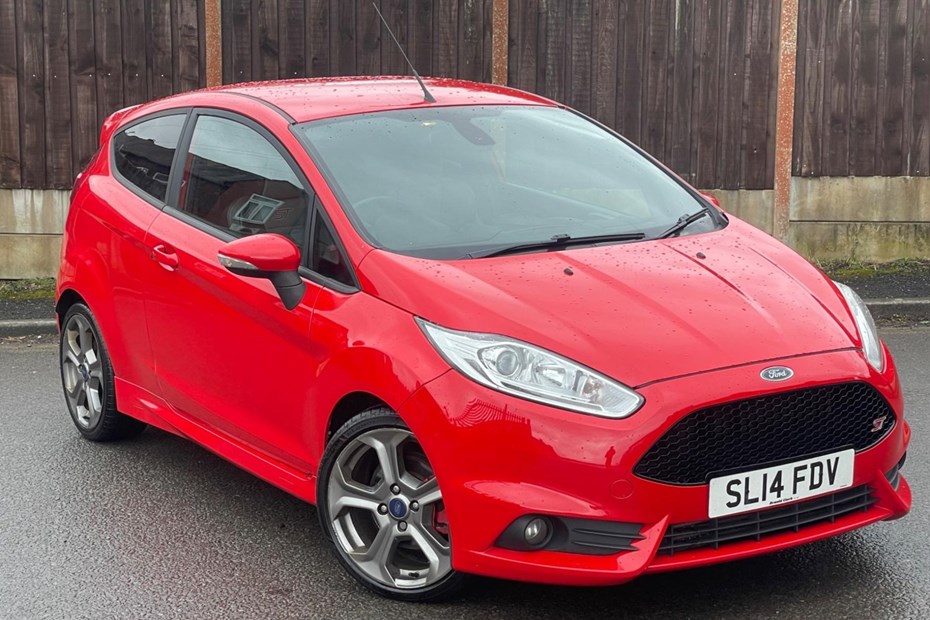 Ford Fiesta ST (12-17) 1.6 EcoBoost ST-2 3d For Sale - Renown Motors, Oldham, Chadderton