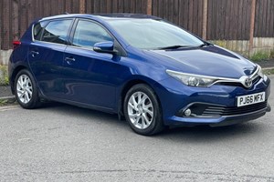 Toyota Auris (12-19) 1.6 D-4D Icon 5d For Sale - Renown Motors, Oldham, Chadderton