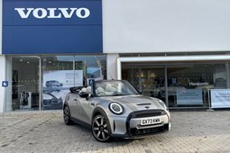 MINI Convertible (16-24) Cooper S Exclusive (Comfort Pack & Navigation Pack) Steptronic Sport with double clutch auto 2d For Sale - Volvo Crawley, Crawley