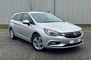 Vauxhall Astra Hatchback (15-21) 1.6 CDTi 16V Design 5d For Sale - Diesels Direct, Halesworth