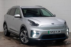 Kia e-Niro SUV (19-22) 4 64kWh lithium-ion 201bhp auto 5d For Sale - Arnold Clark Fiat/Kia/Abarth (Seafield), Edinburgh