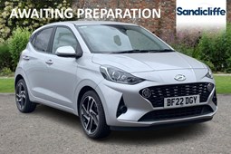 Hyundai i10 Hatchback (20 on) Premium 1.2 MPi 84PS AMT auto 5d For Sale - SANDICLIFFE FORDSTORE LEICESTER, Leicester